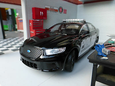 Jada Big Time Muscle Voiture moulée sous pression Ford Mustang GT Dark Horse 1:24 2024, jouets pour enfants et adultes (blanc Jada Big Time Muscle Voiture moulée sous pression Ford Mustang GT Dark Horse 1:24 2024, jouets pour enfants et adultes (blanc