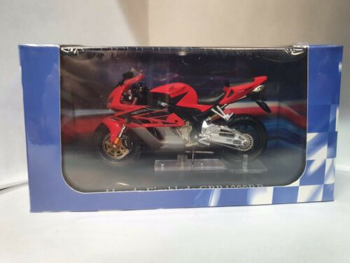 Honda Fireblade CBR1000 RR Motorbike Atlas 1:24