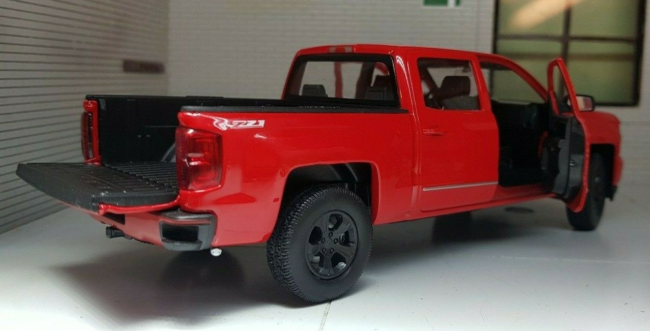 Chevrolet 2017 Silverado LT-Z71 1500 24083 Welly 1:27/24