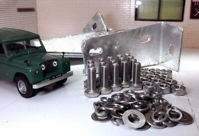 Supports de montage pour seuil profond galvanisé 330389 SWB et boulons Land Rover série 2 2a