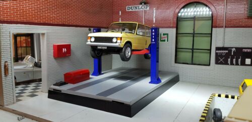 Range Rover Classic Yellow 1972 Suffix A Whitebox 1:24