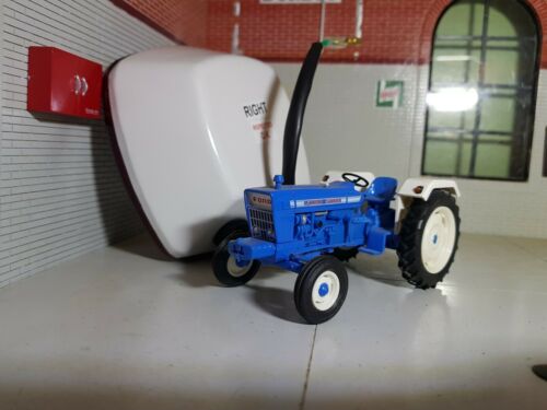 Ford Force Rear Brake Tail Tractor Light RH 3000 4000 5000 81826982 C5NN13404A