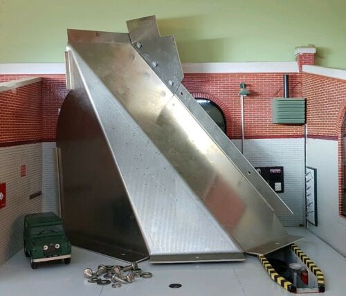 Land Rover Series 2 2a 3 88 SWB Rear Body Auxiliary Fuel Tank Filler Pipe Cover