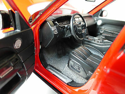 Range Rover L405 TDV8 4.4 V8 HSE Vogue 56300 Rastar 1:24