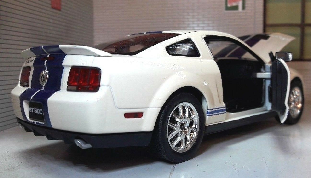 Ford Mustang 2007 GT Coupe Shelby Cobra GT500 22473 Welly 1:24