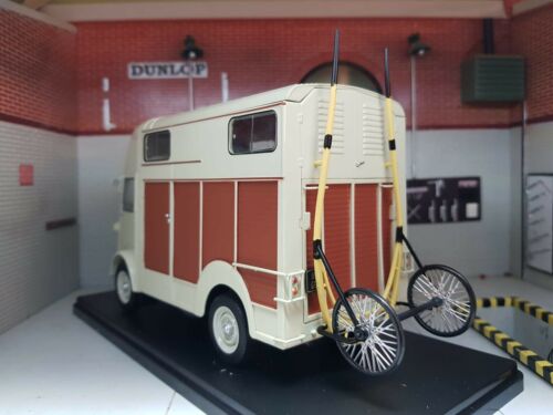 Citroen Type H Horse Box Van 1958 1:24