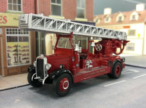 Leyland Metz Turntable Ladder London LFB Fire Engine Oxford Diecast 1:76