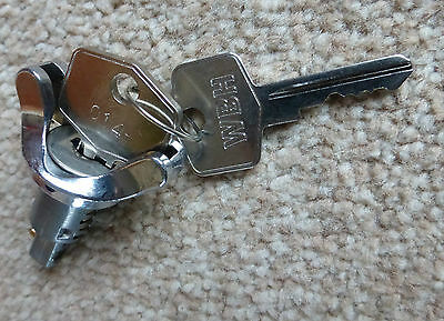 Land Rover Series 2 2a 2.25 Diesel Starter Ignition Barrel Lock & Keys 536913