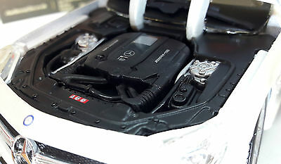 Mercedes SL65 AMG 21066 Bburago 1:24