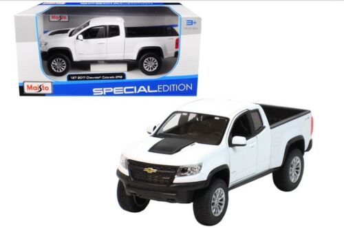 Chevrolet 2017 Colorado ZR2 Maisto 1:24-1:27