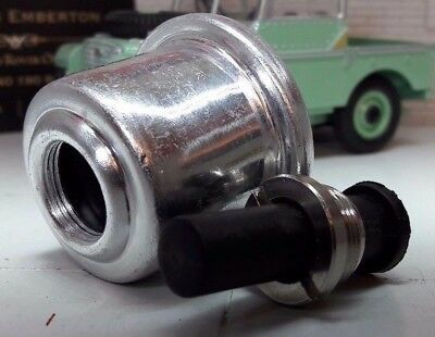 Klassische manuelle Scheibenwaschpumpe vom Trico-Typ