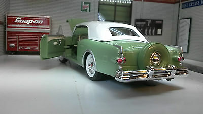 Packard 1953 Caribbean 24016 Welly 1:24