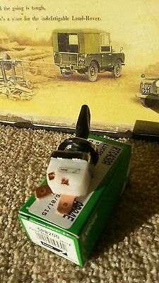 James Bond Aston Martin Military Army Tank Smoke Dispenser Toggle Switch Dash