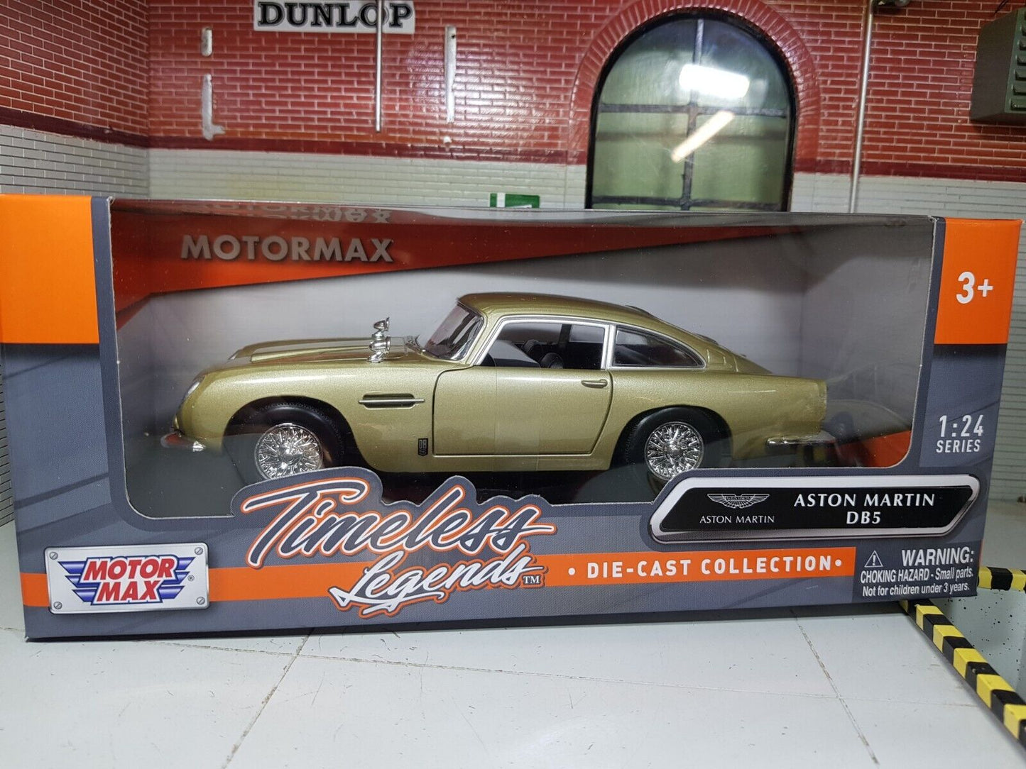 Aston Martin 1963 DB5 79375 Motormax 1:24
