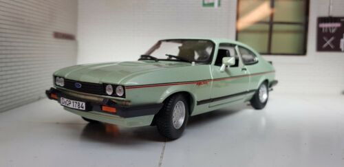 Miniature Burago 1/24 Italie - Ford Capri RS Turbo - Métal - Occasion