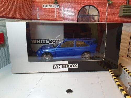 Ford 1992 Escort RS Cosworth 124089 Whitebox 1:24