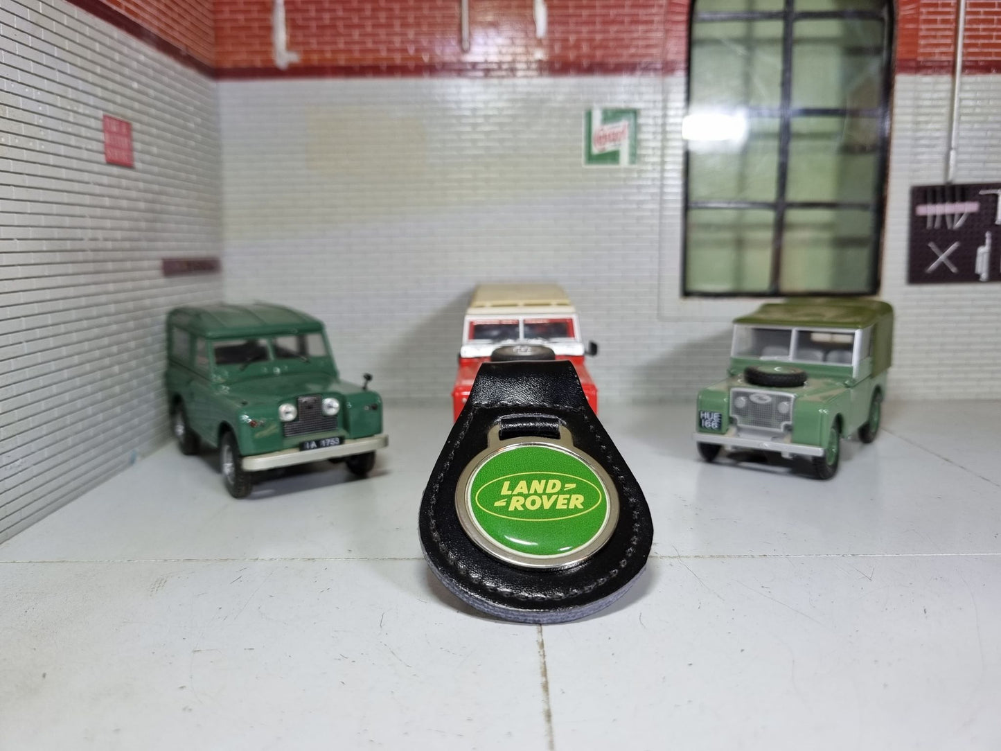 Land Rover Quality Enamel Green Leather Key Ring