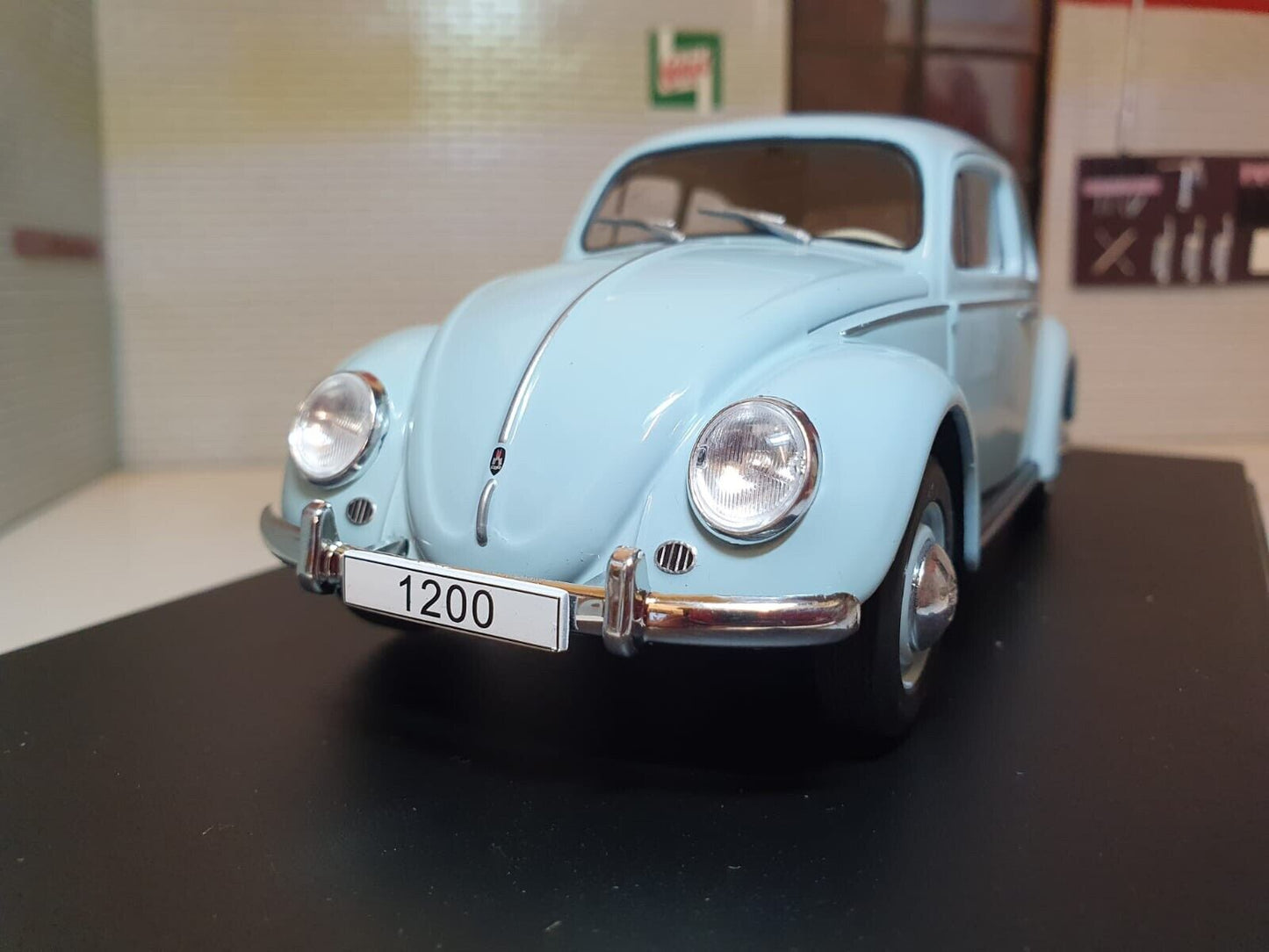 Volkswagen 1960 Coccinelle 124055 Whitebox 1:24