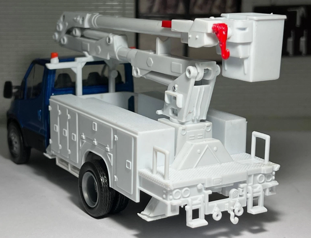 Iveco 2014 Daily (Various Body Types Available) 15873 NewRay 1:36