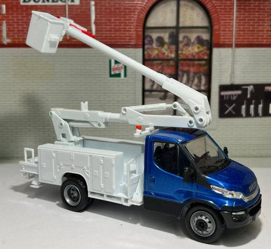 Iveco 2014 Daily (Various Body Types Available) 15873 NewRay 1:36