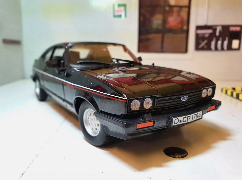 Ford 1982 Capri Mk3 21093 Bburago 1:24