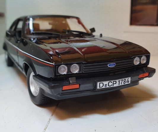 Ford 1982 Capri Mk3 21093 Bburago 1:24