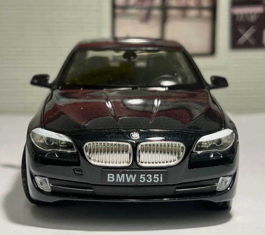 BMW Série 5 535i F10 Berline 24026 Welly 1:24