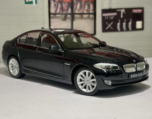 BMW Série 5 535i F10 Berline 24026 Welly 1:24