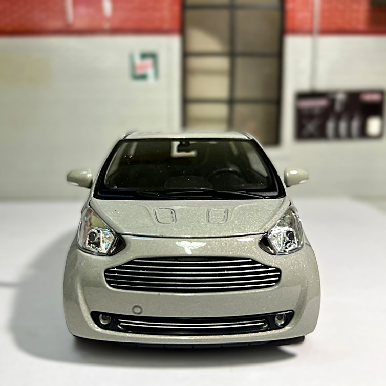 Aston Martin 2011 Cygnet 24028 Welly 1:24