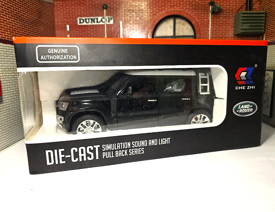 Land Rover 2022 Defender 110 CZ607 Che Zhi 1:24 (Blue/Green/Black)