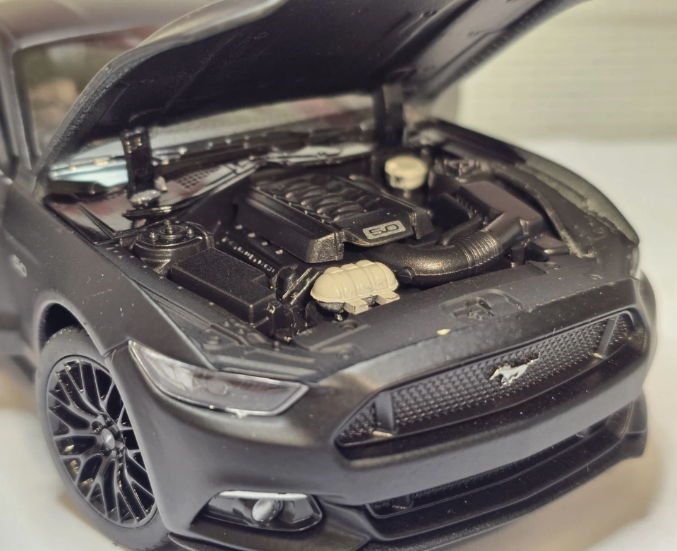 Ford 2015 Mustang GT 24062 Welly 1:24