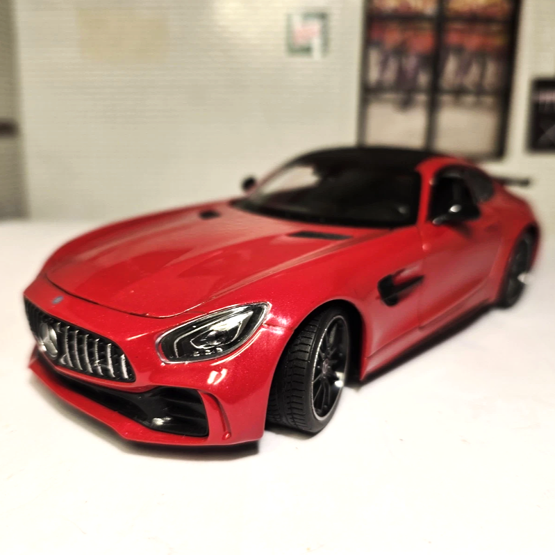 Mercedes 2017 AMG GT-R 24081 Welly 1:24 (RED/YELLOW)