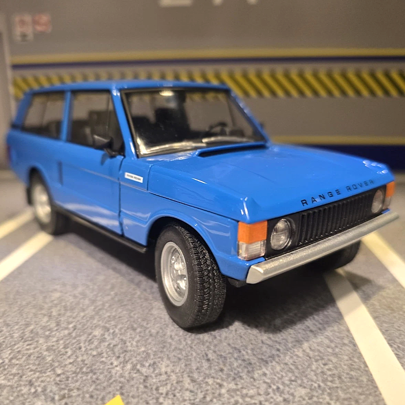 Range Rover 1977 2 Door Classic 24128 Welly 1:24