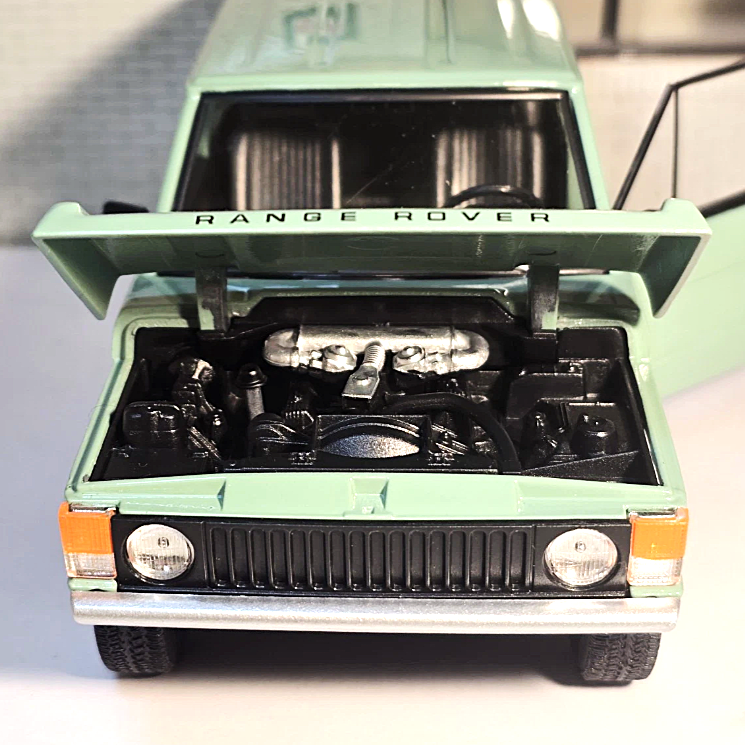 Range Rover 1977 2 Door Classic 24128 Welly 1:24