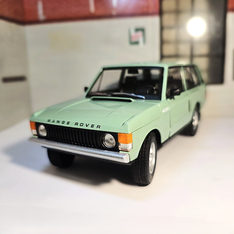 Range Rover 1977 2 Door Classic 24128 Welly 1:24
