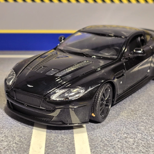 Aston Martin 2017 Vantage 24129 Welly 1:24