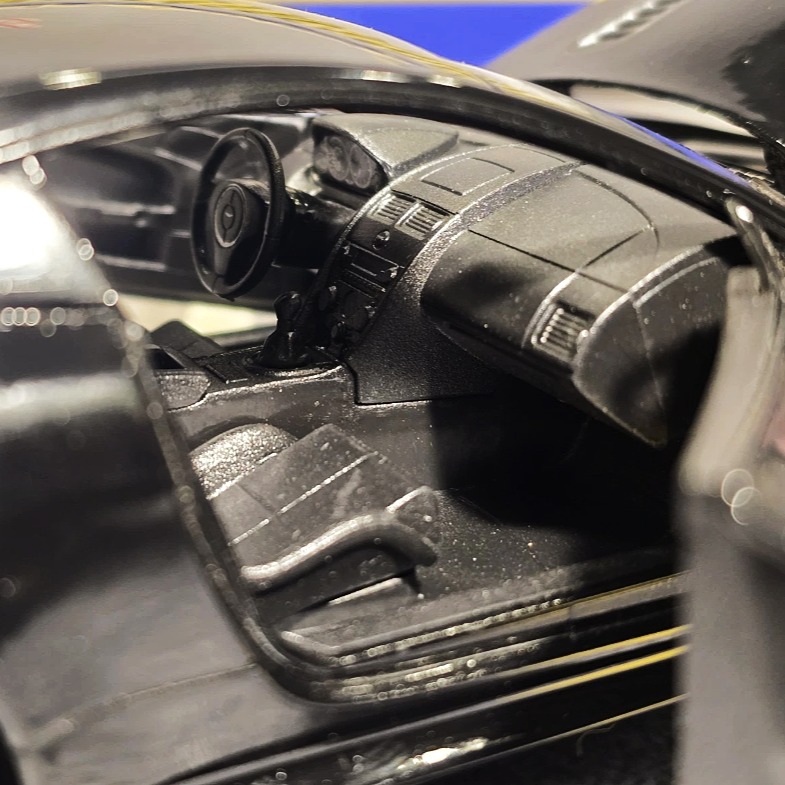 Aston Martin 2017 Vantage 24129 Welly 1:24