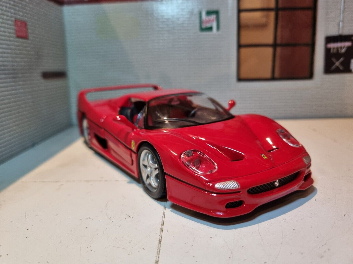 Ferrari F50 26010 Bburago 1:24