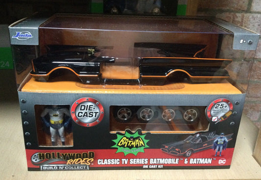 Batmobil mit Batman-Figur 1966 DC Comics Druckguss-Modellbausatz 30873 Jada 1:24