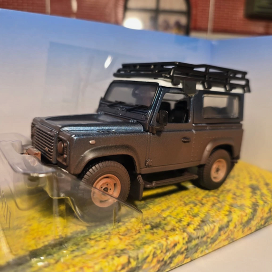 Land Rover Defender TDi TD5 90 Muddy 1:32