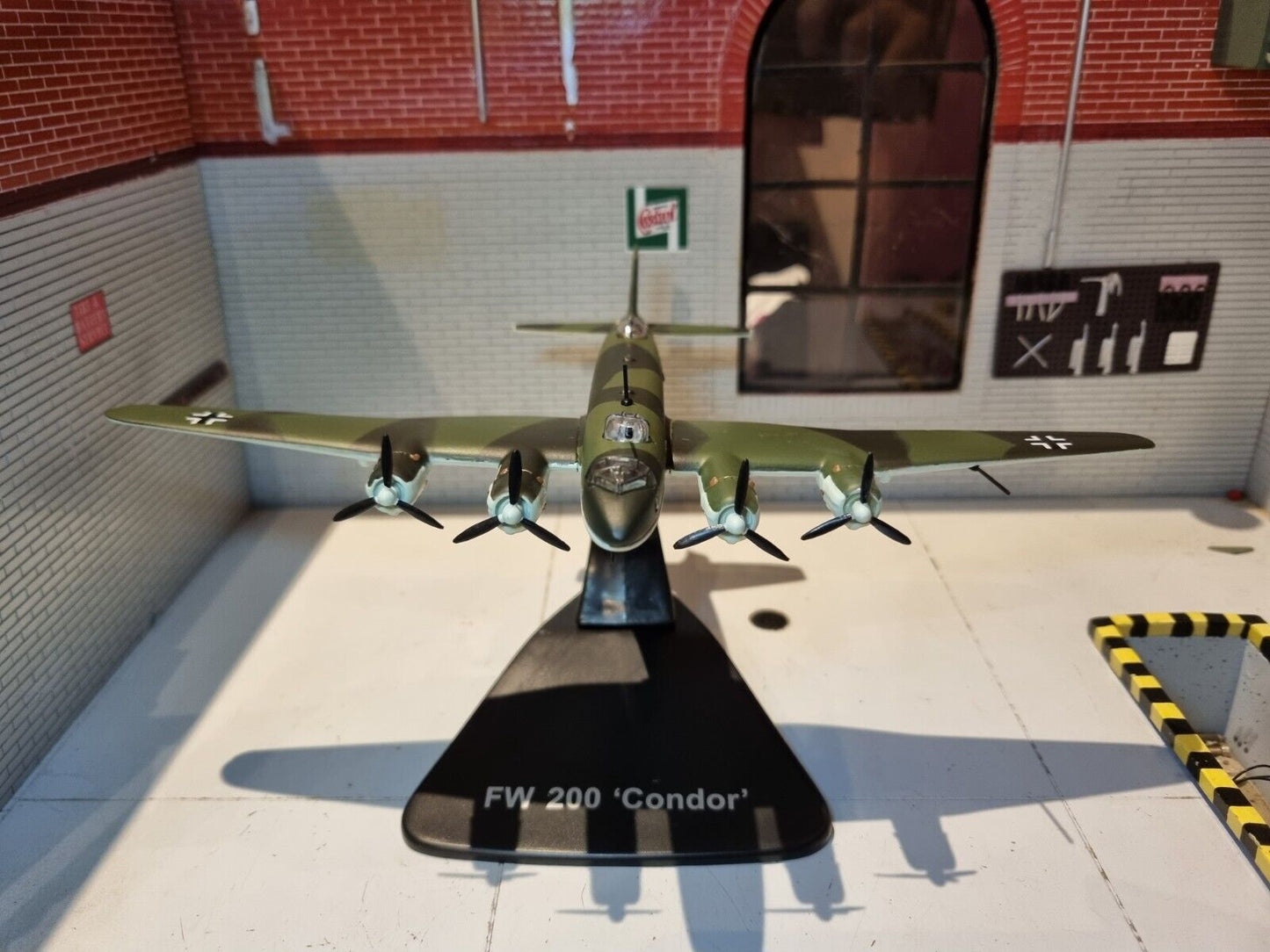Focke Wulf FW-200 Condor 1:144