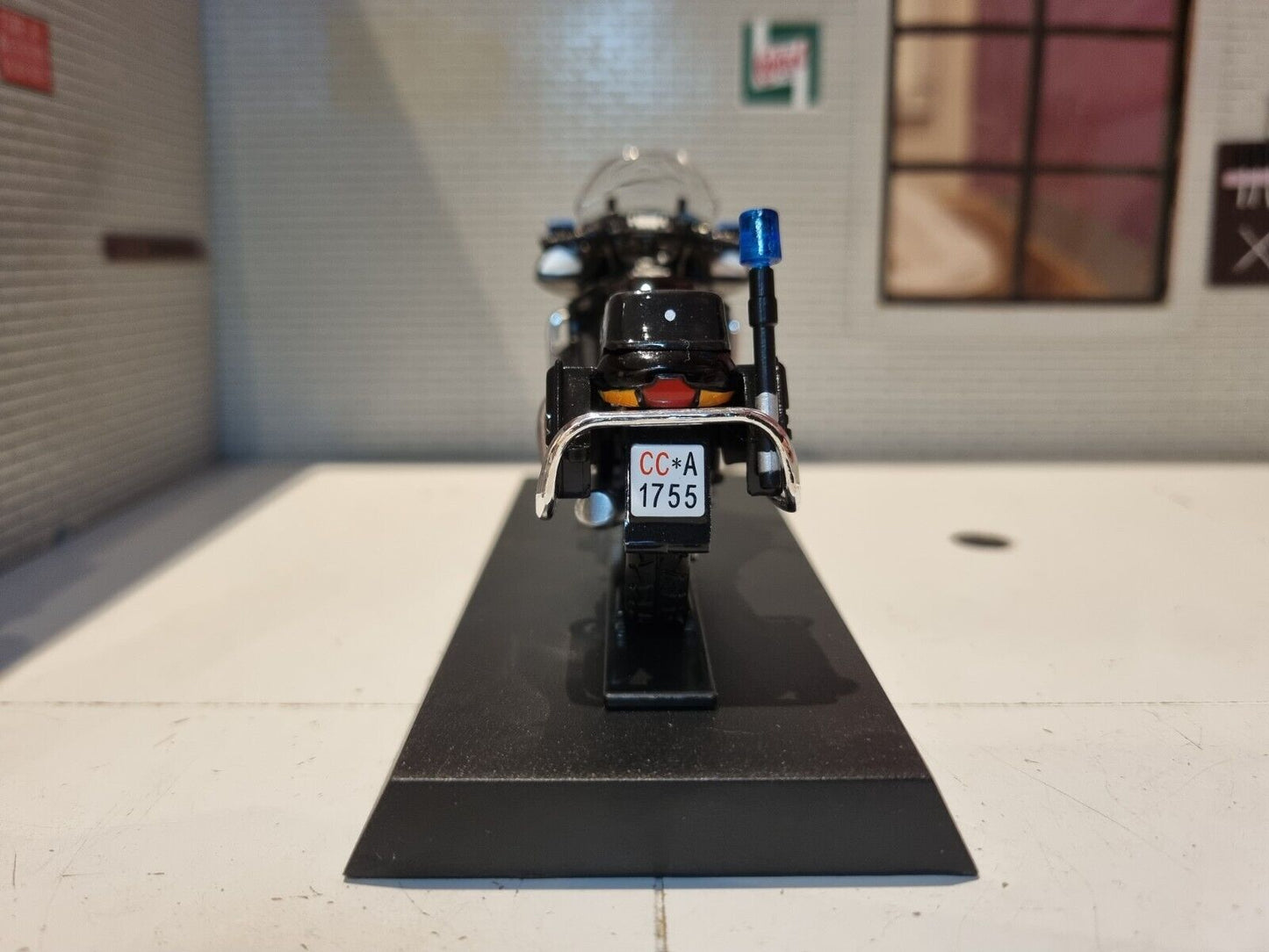 BMW 2003 R850 RT Corazzieri Police Motorbike 1:18