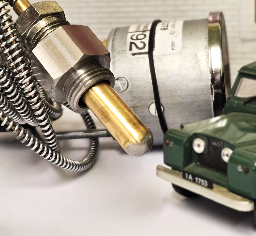 Land Rover Series 1, 2 & 2a Smiths Dual Oil Pressure & Water Temperature Gauge 233480