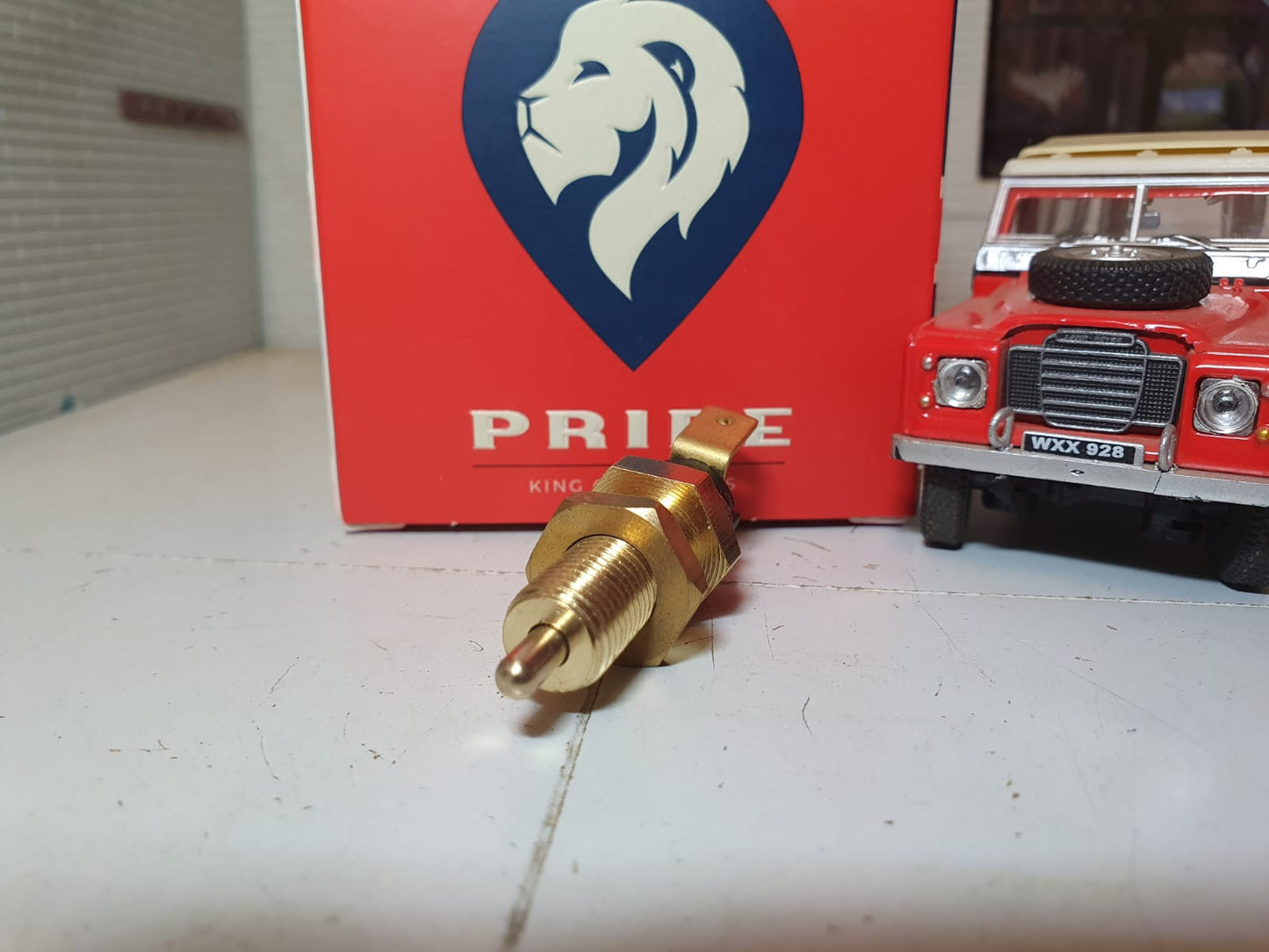 Land Rover Series 3 Servo Fitted Brake Light/Gearbox Reverse Light Swi ...