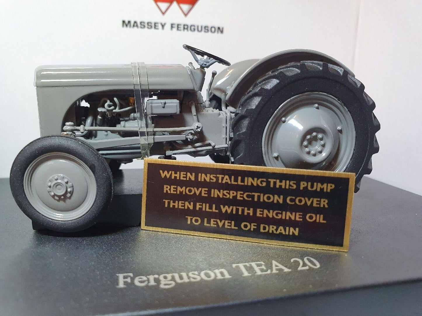 Standard Ferguson TE20 D TEF20 Tractor Diesel Fuel Pump Plate Simms
