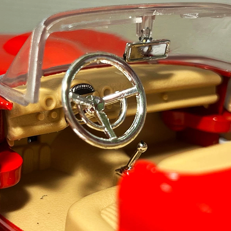 Ford 1956 Thunderbird 73215 Motormax 1:24