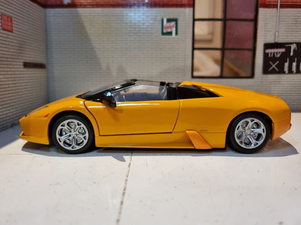 Lamborghini Murcielago Roadster 73316 Motormax 1:24