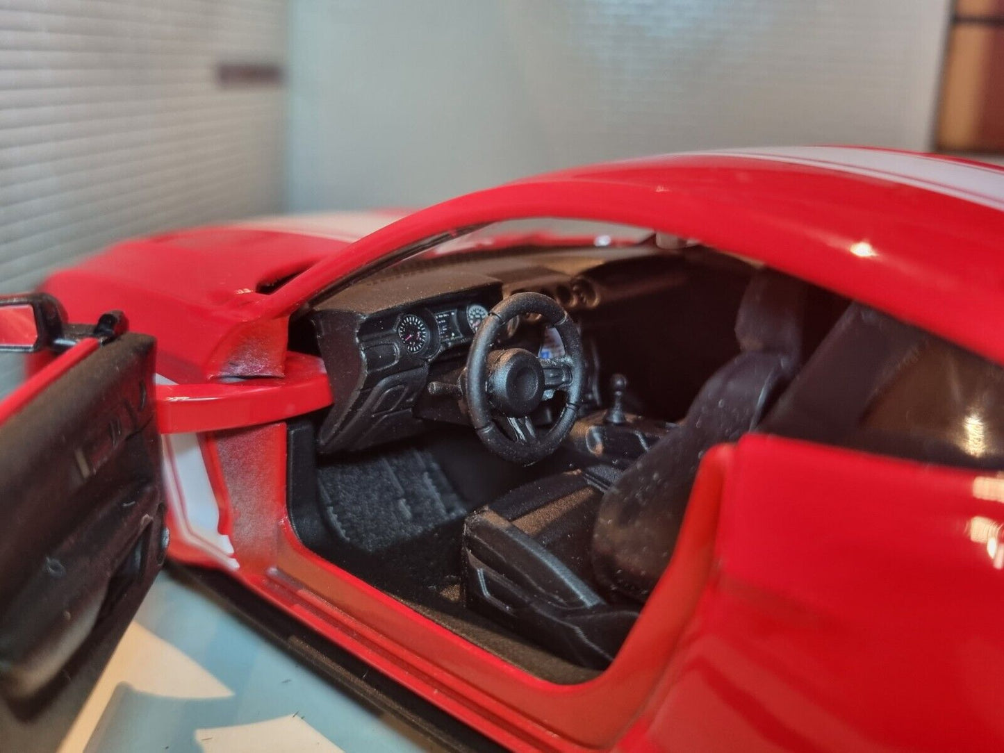 Ford Mustang 2018 3.7 5.0 V8 GT 73787 Motormax 1:24