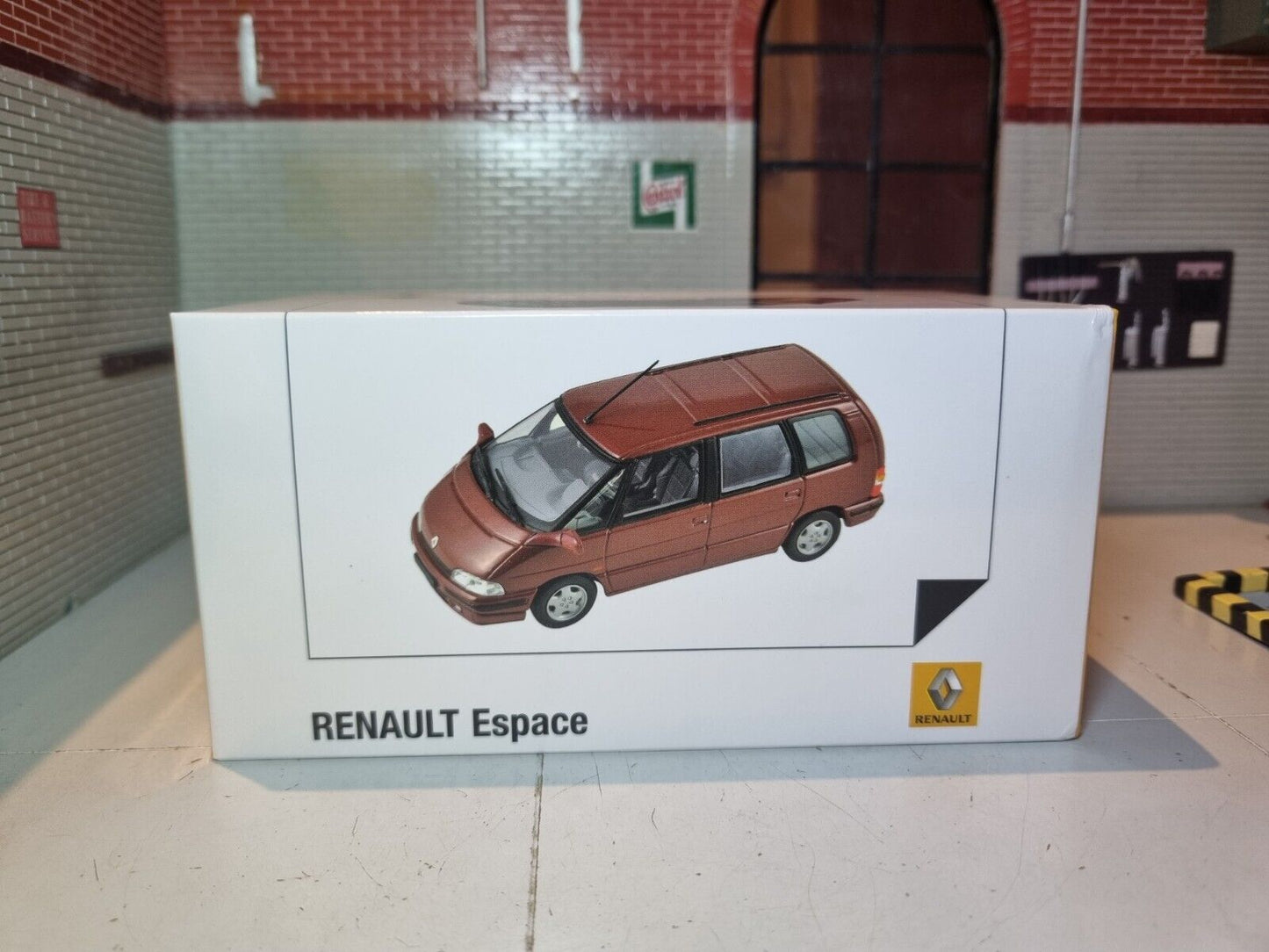 Renault 1991 Espace Mk2 1:43