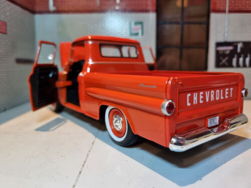 Chevrolet 1958 Fleetside Pickup 79311 Motormax 1:24